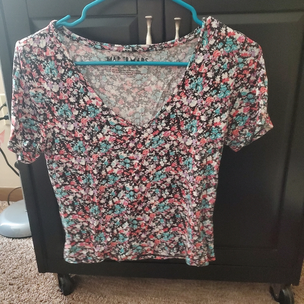 Flower crop top